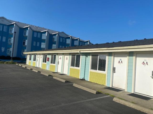 Ocean Shores Resort (Adults Only) Екстер'єр фото