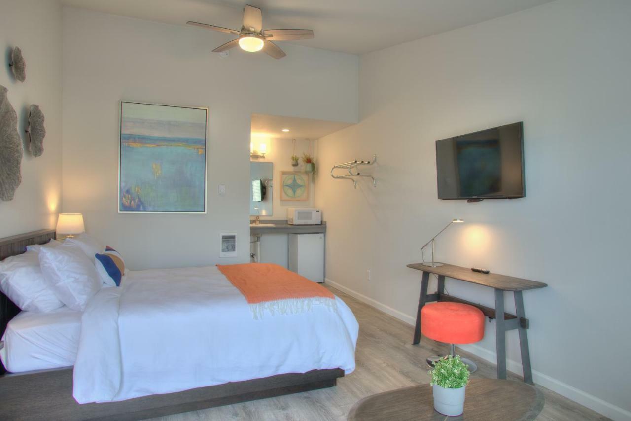 Ocean Shores Resort (Adults Only) Екстер'єр фото