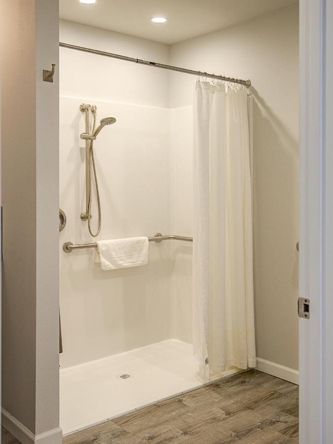 Ocean Shores Resort (Adults Only) Екстер'єр фото