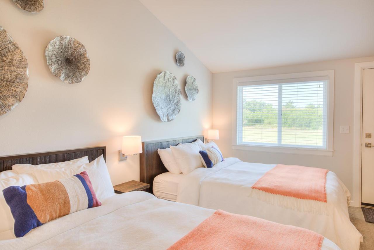 Ocean Shores Resort (Adults Only) Екстер'єр фото
